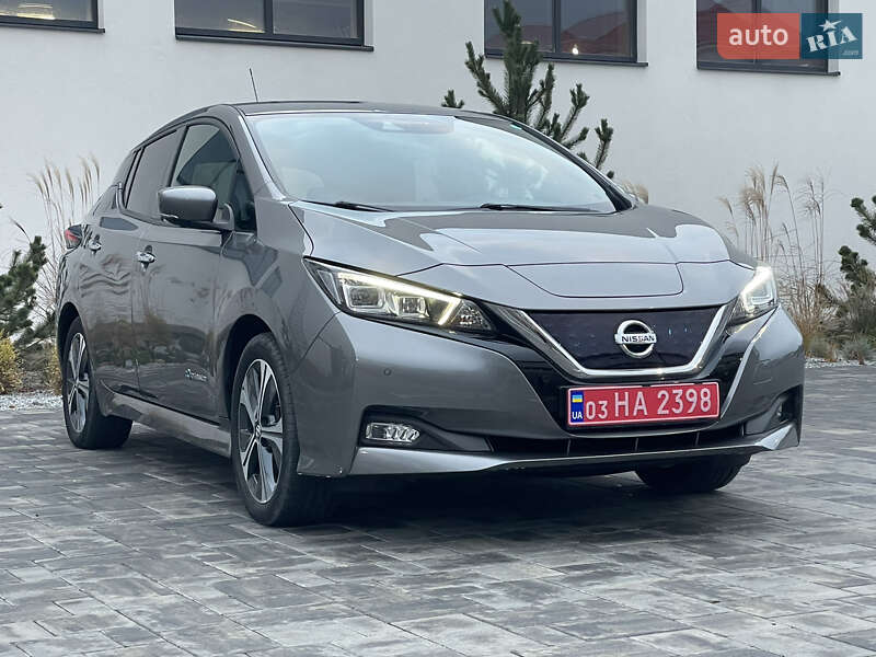 Хэтчбек Nissan Leaf 2019 в Луцке