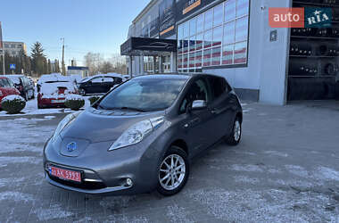 Хэтчбек Nissan Leaf 2015 в Каменец-Подольском