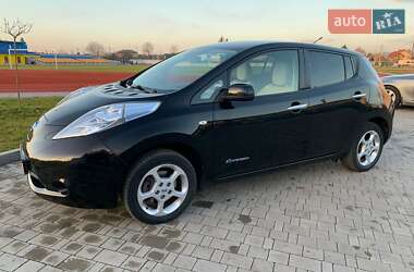 Хэтчбек Nissan Leaf 2012 в Владимире