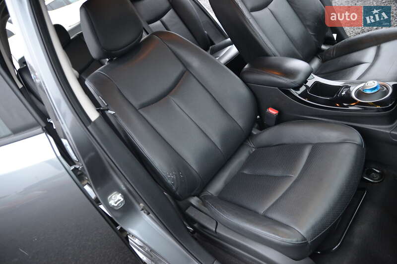 Хетчбек Nissan Leaf 2015 в Луцьку фото 23 Хетчбек Nissan Leaf 2015 в Луцьку