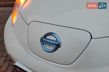 Хэтчбек Nissan Leaf 2014 в Львове