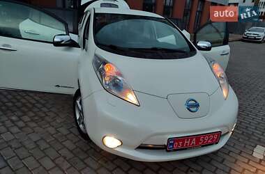 Хэтчбек Nissan Leaf 2014 в Львове