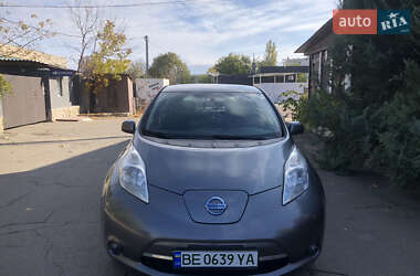 Nissan Leaf 2014