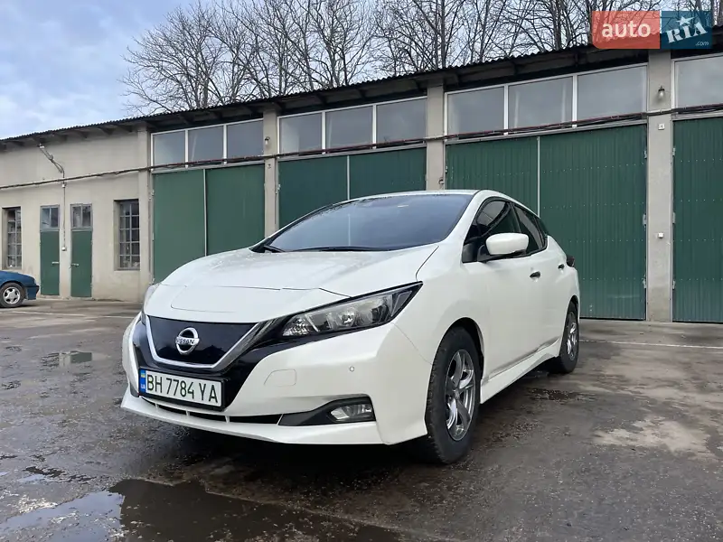 Nissan Leaf 2021