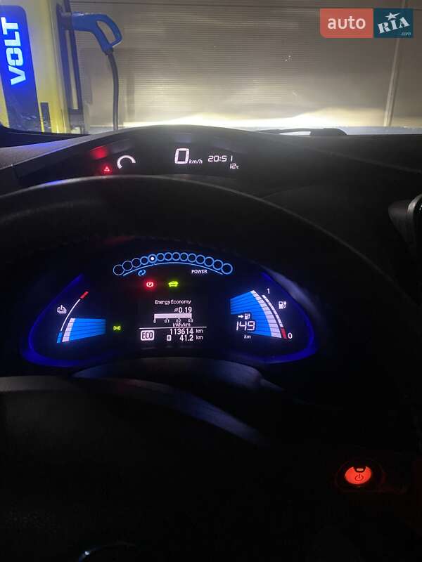 Хэтчбек Nissan Leaf 2012 в Черкассах