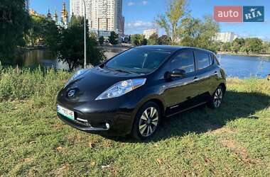 Хетчбек Nissan Leaf 2014 в Києві