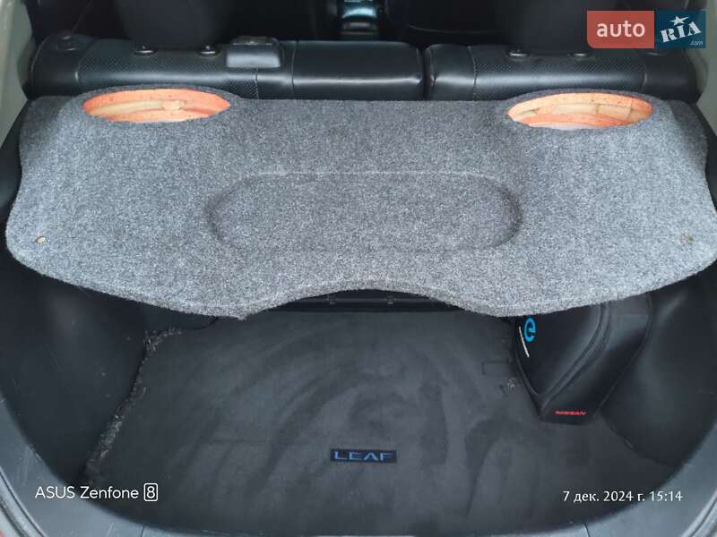Хэтчбек Nissan Leaf 2016 в Одессе фото 18 Хэтчбек Nissan Leaf 2016 в Одессе