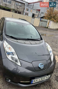 Хетчбек Nissan Leaf 2013 в Харкові