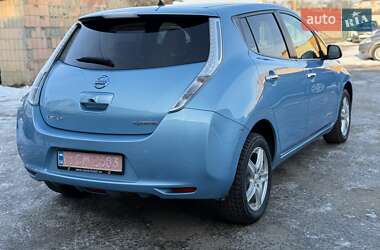 Хэтчбек Nissan Leaf 2016 в Ровно