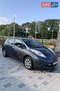 Хетчбек Nissan Leaf 2013 в Городку