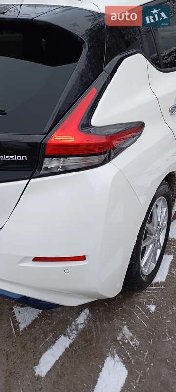 Хетчбек Nissan Leaf 2017 в Бориславі