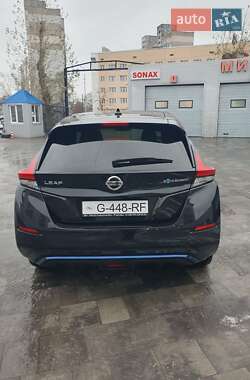 Хетчбек Nissan Leaf 2019 в Києві