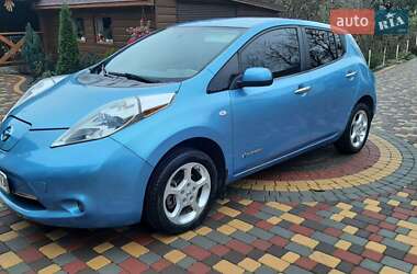 Хетчбек Nissan Leaf 2011 в Летичіві