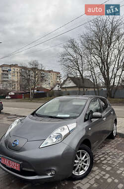 Хетчбек Nissan Leaf 2013 в Кам'янець-Подільському