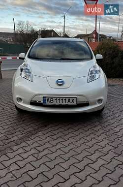 Хэтчбек Nissan Leaf 2017 в Могилев-Подольске