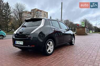 Хетчбек Nissan Leaf 2015 в Рівному