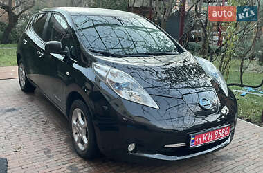 Хетчбек Nissan Leaf 2014 в Полтаві