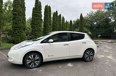 Хетчбек Nissan Leaf 2014 в Івано-Франківську