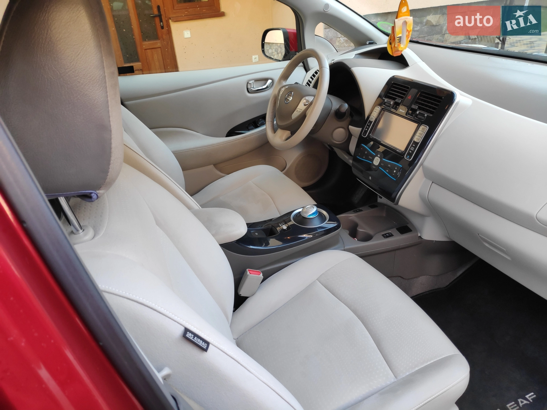 2012 Nissan Leaf - мініатюра 11