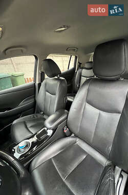 Хетчбек Nissan Leaf 2013 в Харкові