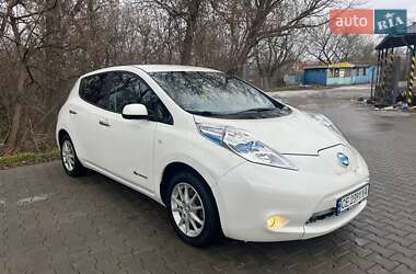 Хетчбек Nissan Leaf 2017 в Чернівцях