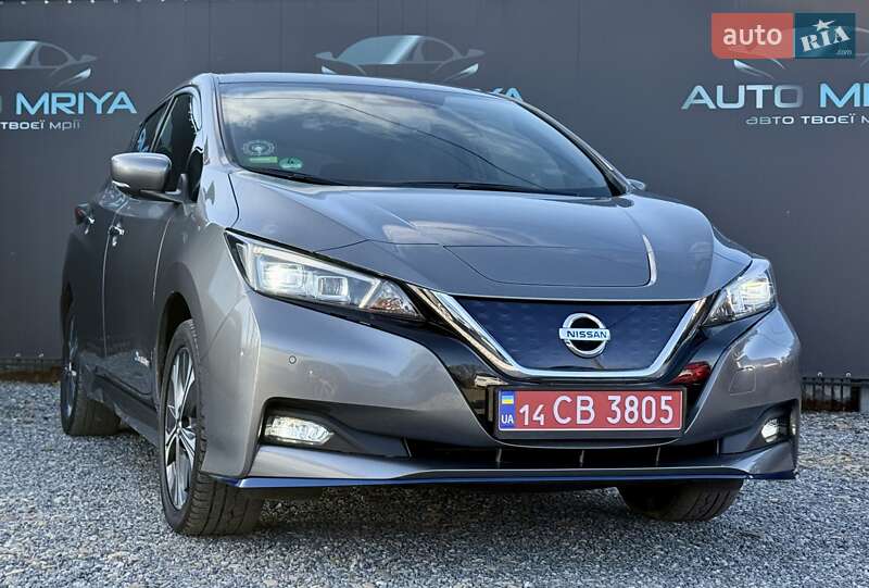 Хэтчбек Nissan Leaf 2020 в Самборе