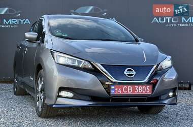 Хэтчбек Nissan Leaf 2020 в Самборе