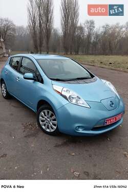 Хетчбек Nissan Leaf 2014 в Ніжині