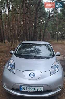 Хетчбек Nissan Leaf 2012 в Кременчуці