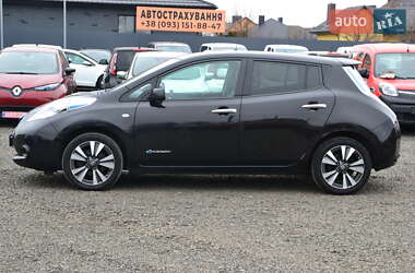 Хэтчбек Nissan Leaf 2015 в 