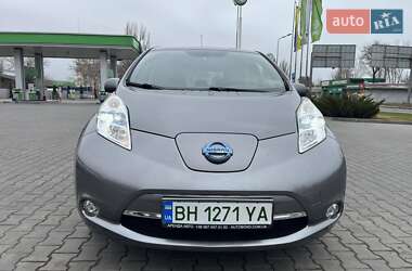 Хэтчбек Nissan Leaf 2015 в Одессе