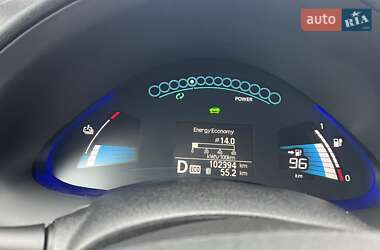 Хэтчбек Nissan Leaf 2015 в Одессе