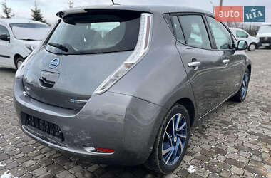 Хэтчбек Nissan Leaf 2014 в Львове