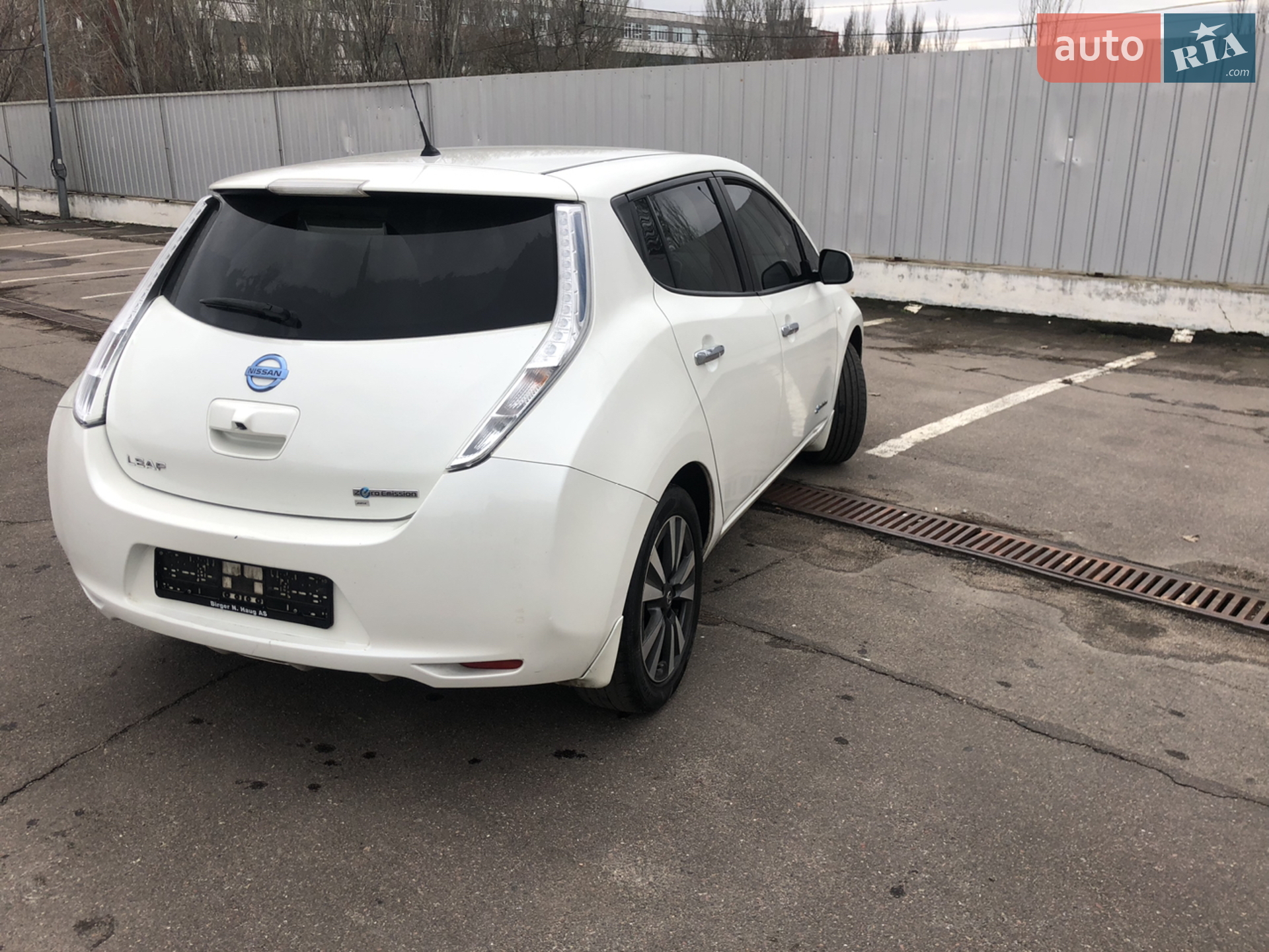 2016 Nissan Leaf - мініатюра 5