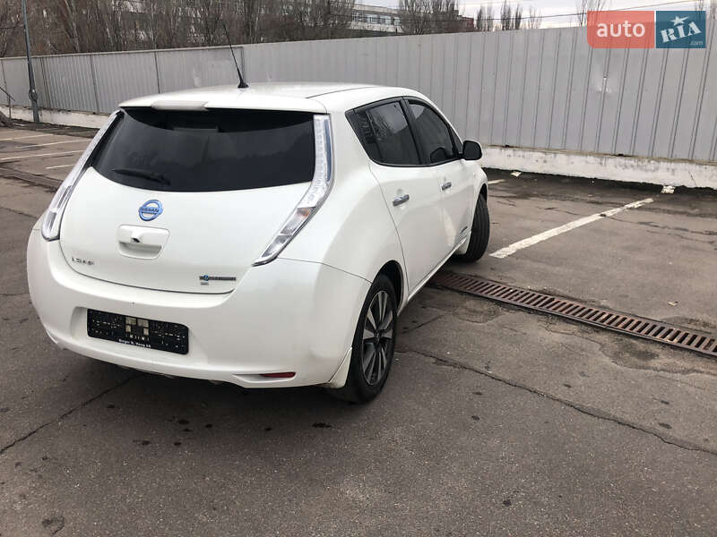 Хэтчбек Nissan Leaf 2016 в Николаеве фото 5 Хэтчбек Nissan Leaf 2016 в Николаеве