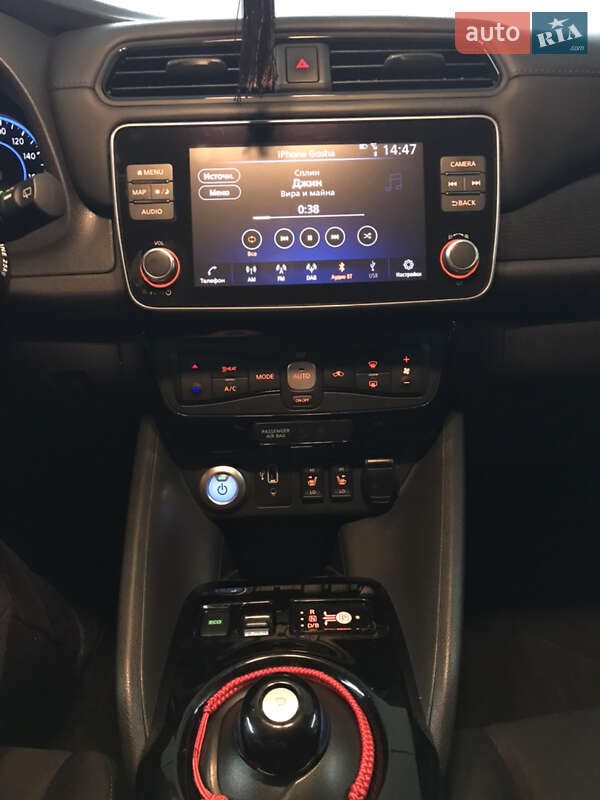 Хетчбек Nissan Leaf 2020 в Одесі
