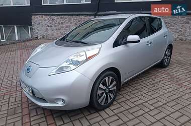 Хетчбек Nissan Leaf 2013 в Кропивницькому