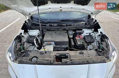 Хэтчбек Nissan Leaf 2020 в 