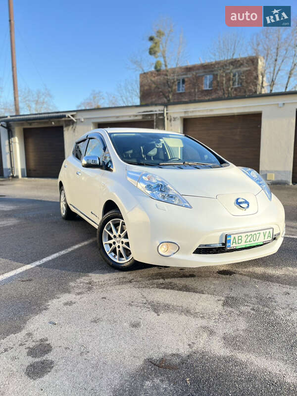 Nissan Leaf 2014