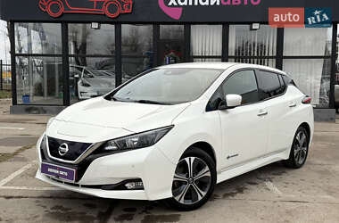 Хэтчбек Nissan Leaf 2019 в Киеве