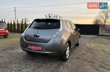 Хетчбек Nissan Leaf 2015 в Луцьку