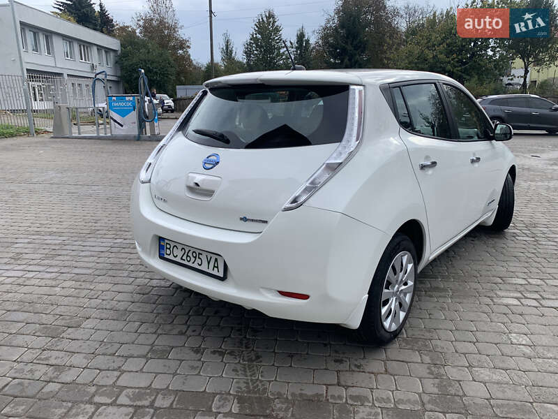 Хетчбек Nissan Leaf 2016 в Львові