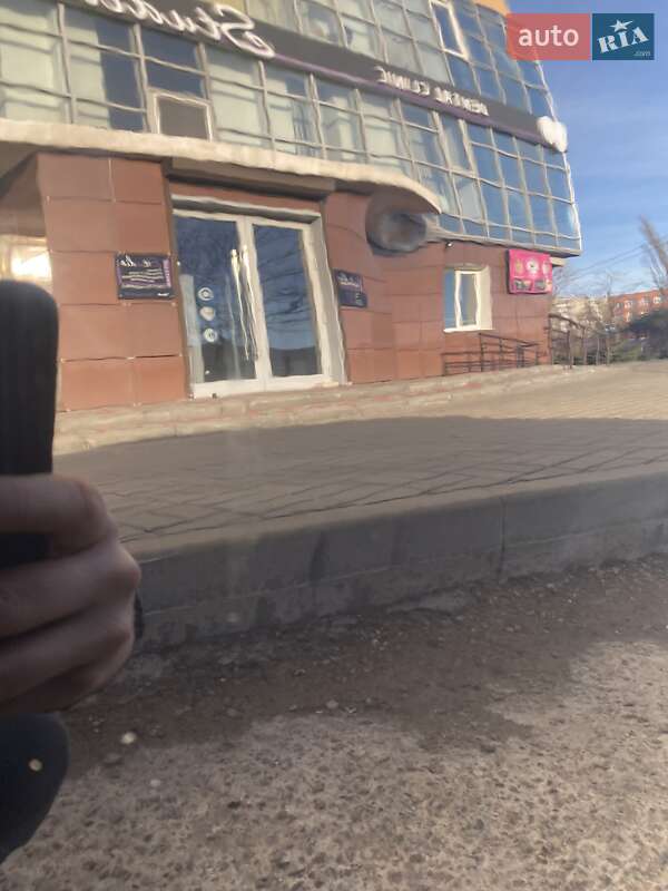 Хэтчбек Nissan Leaf 2014 в Киеве