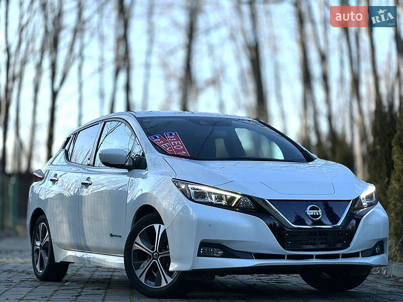 Хэтчбек Nissan Leaf 2019 в Дрогобыче
