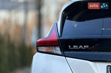 Хэтчбек Nissan Leaf 2019 в Дрогобыче