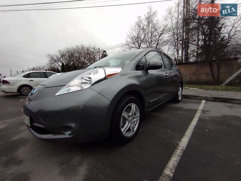 Хетчбек Nissan Leaf 2014 в Звягелі