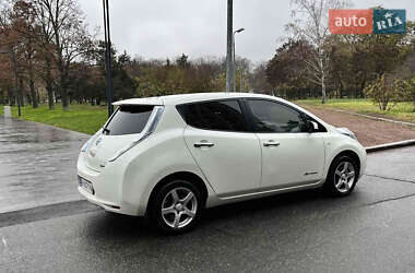 Хэтчбек Nissan Leaf 2012 в Одессе