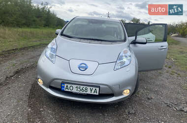 Хетчбек Nissan Leaf 2012 в Ужгороді