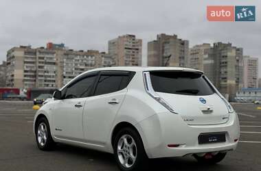 Хетчбек Nissan Leaf 2014 в Києві