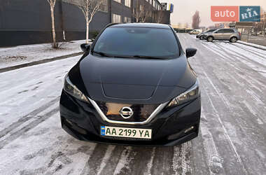 Хетчбек Nissan Leaf 2019 в Києві